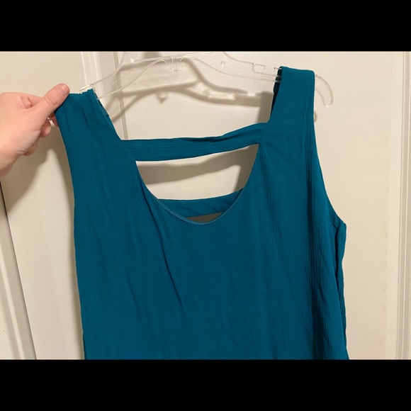 Dress - Picture 5 of 5